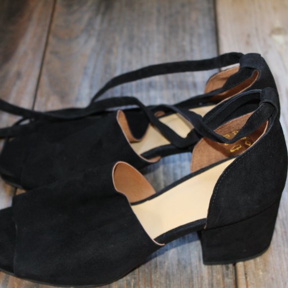 HUDSON LONDON Black Suede Metta City Wrap Heels Sandals NEW EU 37 US 6.5 - Picture 7 of 12